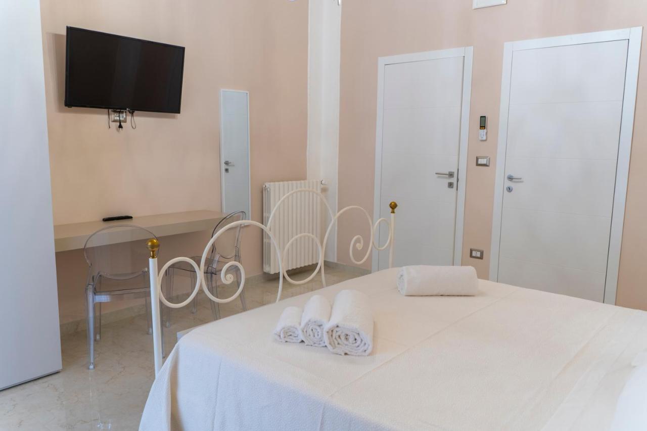 A Casa Dei Miei Hotel ซานเปียโตรแวร์โนติโค ภายนอก รูปภาพ